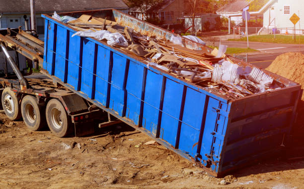 Best Garage Cleanout  in Mcewen, TN